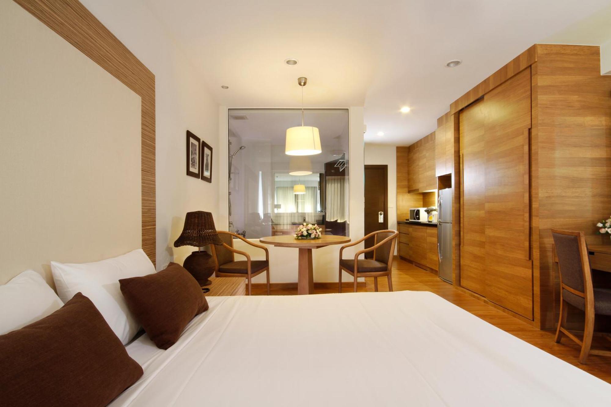Deluxe Double or Twin Room,1442804791:JPEG